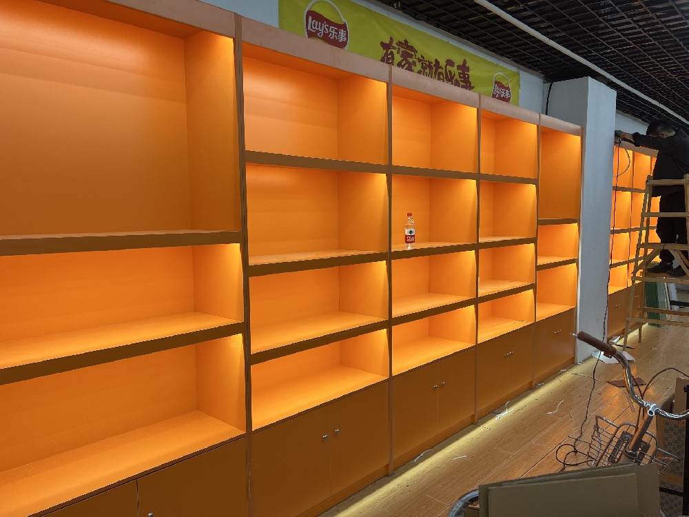 朝悦百惠商城--爱马仕橙食品展柜，时尚与品质的完美结合”